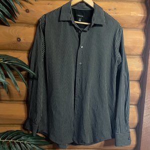 Van Heusen mens dress shirt size Medium 15-15 1/2